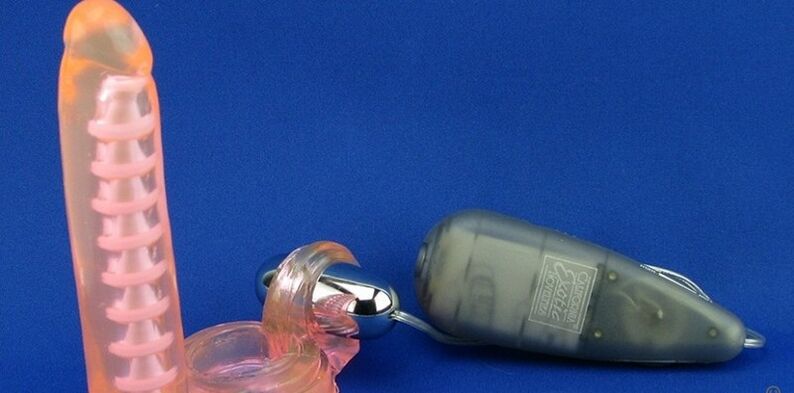 accessoire avec vibrateur pour l'agrandissement du pénis